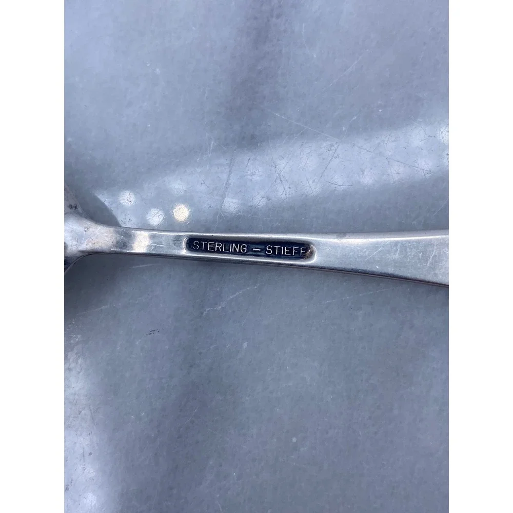Stieff Sterling Silver Smithsonian Institution Washington DC Souvenir Spoon 4.5